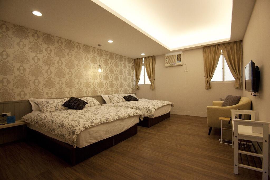 Chao Daily Rent Hotel Tainan Exterior foto